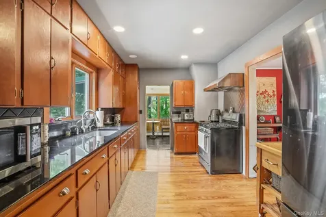 326 Old State Route 22 Dover Plains NY 12522