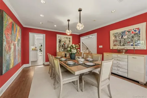 6 Hillair Circle White Plains NY 10605