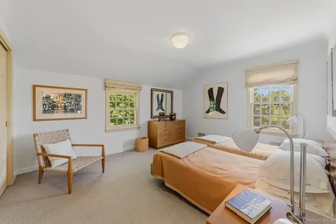 6 Hillair Circle White Plains NY 10605