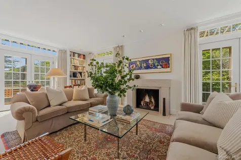 6 Hillair Circle White Plains NY 10605