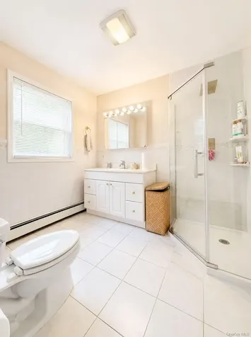21 Redwood Court Glen Cove NY 11542