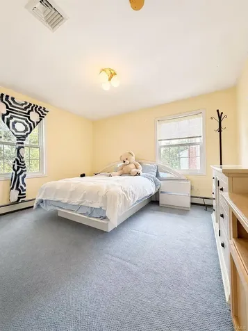 21 Redwood Court Glen Cove NY 11542