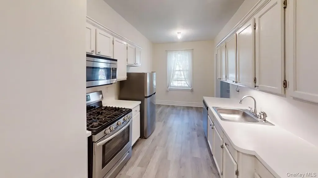 445 Gramatan Avenue Fleetwood NY 10552