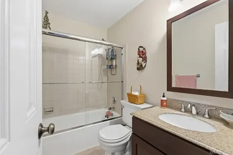 15 Greenridge Avenue White Plains NY 10605
