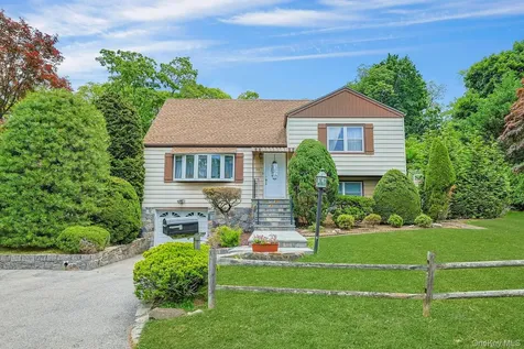 70 Durham Road White Plains NY 10607