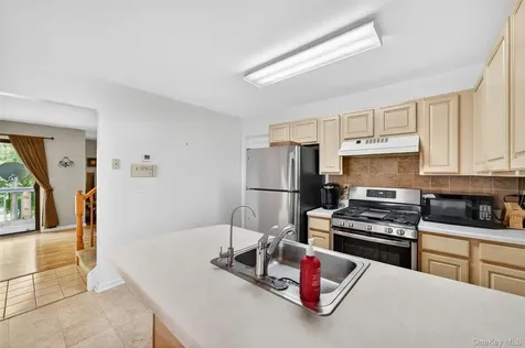 2 Giovanni Court Monroe NY 10950