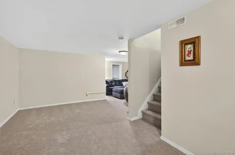 2 Giovanni Court Monroe NY 10950