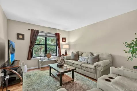 2 Giovanni Court Monroe NY 10950