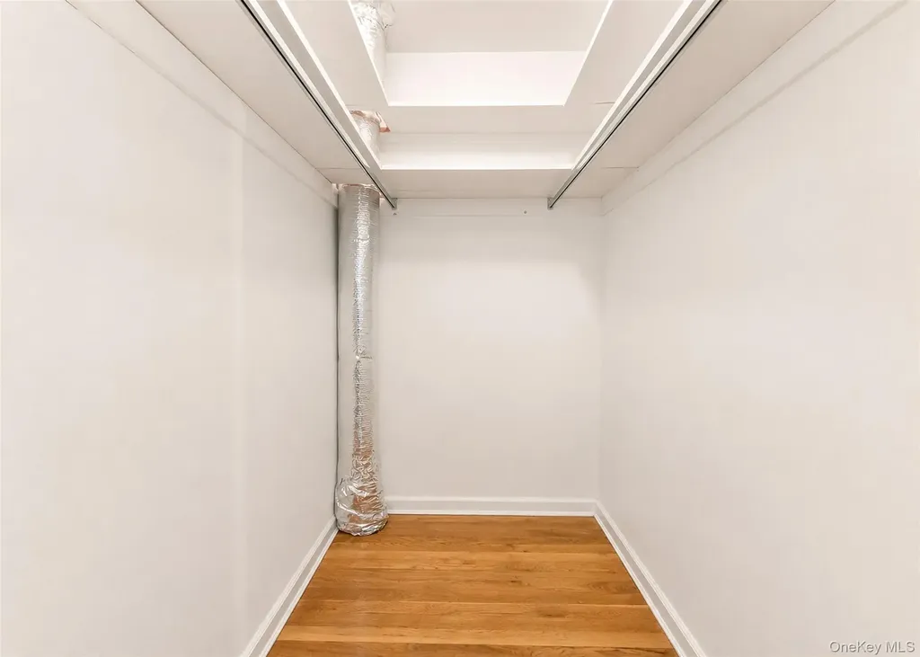 866 Abbott Street East Meadow NY 11554