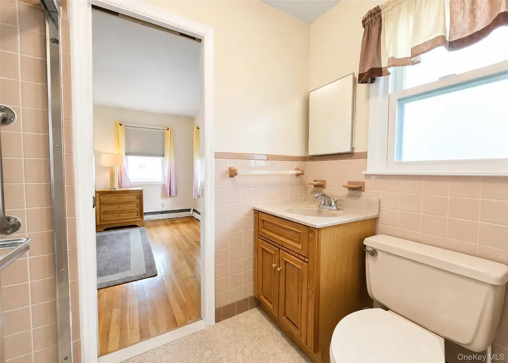 866 Abbott Street East Meadow NY 11554