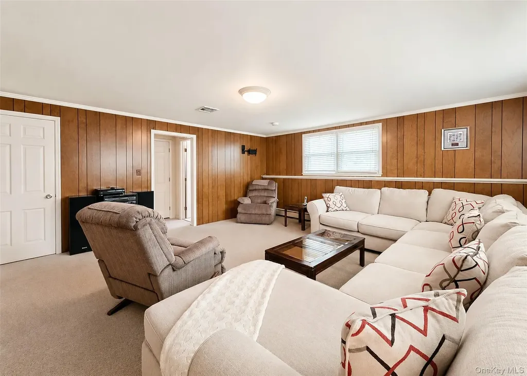 866 Abbott Street East Meadow NY 11554