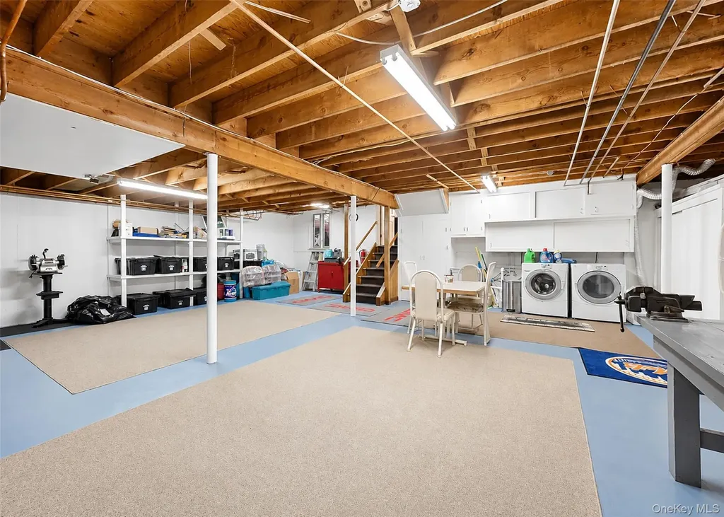 866 Abbott Street East Meadow NY 11554