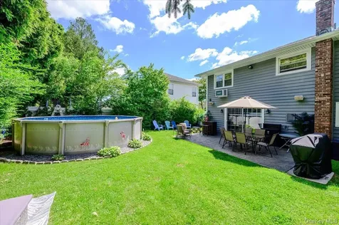 12 Northern Parkway E Plainview NY 11803