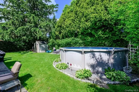 12 Northern Parkway E Plainview NY 11803