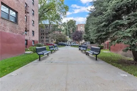 51 White Oak Street New Rochelle NY 10801
