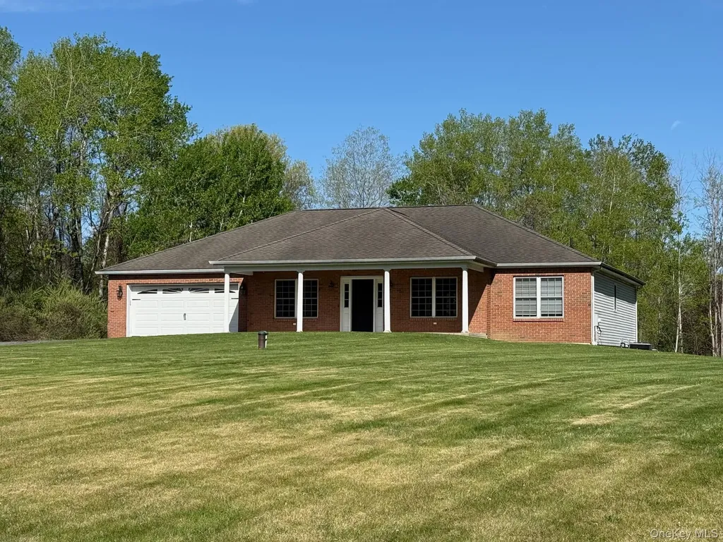 24 Mountain View Road Amenia NY 12501