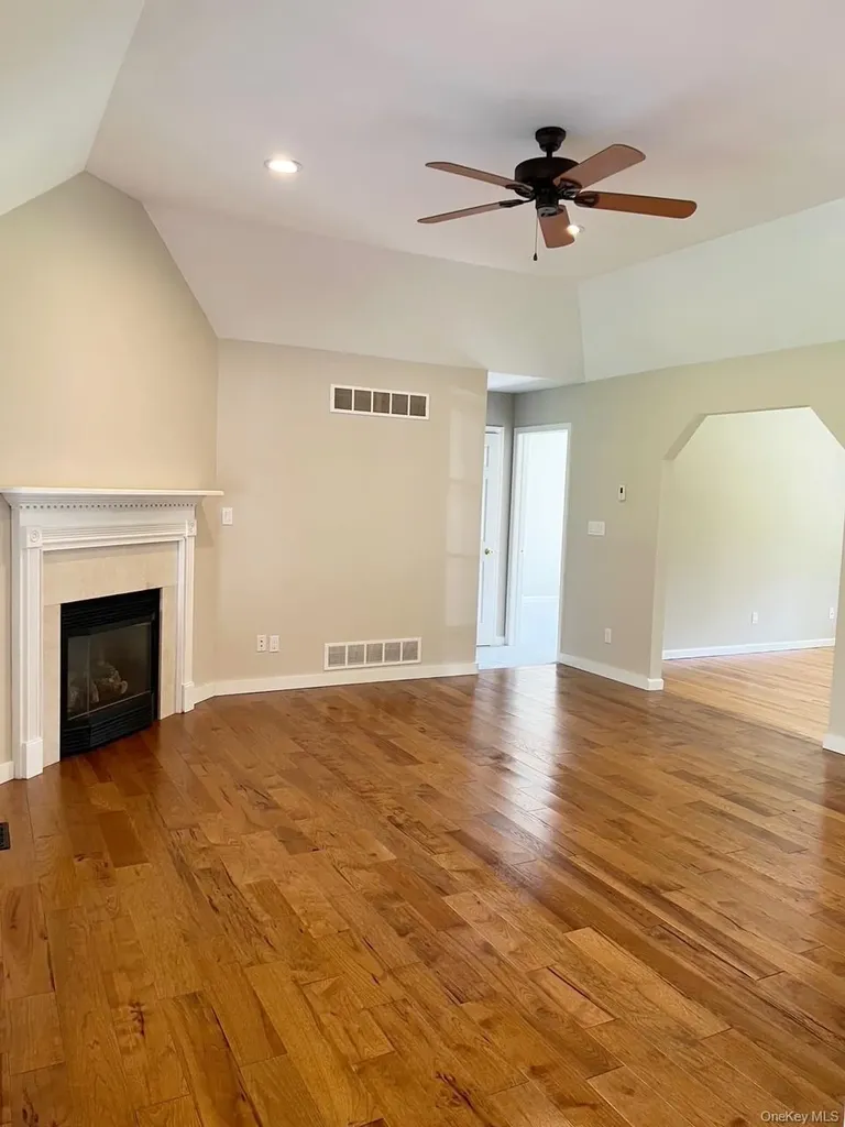 24 Mountain View Road Amenia NY 12501