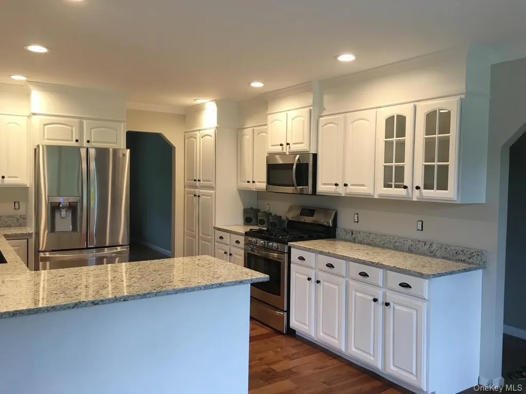 24 Mountain View Road Amenia NY 12501