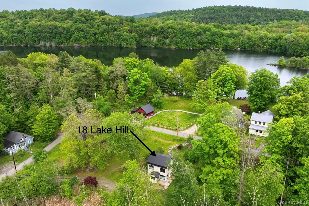 18 Lake Hill Road Kingston NY 12401