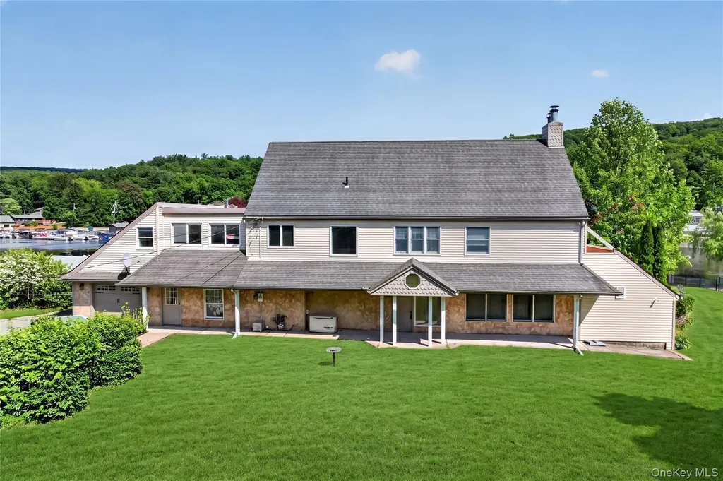 2 Grove Avenue Greenwood Lake NY 10925