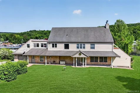 2 Grove Avenue Greenwood Lake NY 10925
