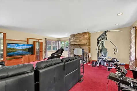 2 Grove Avenue Greenwood Lake NY 10925
