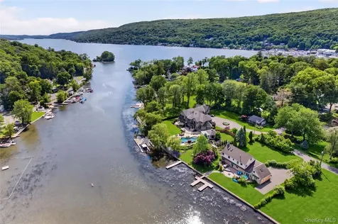 2 Grove Avenue Greenwood Lake NY 10925