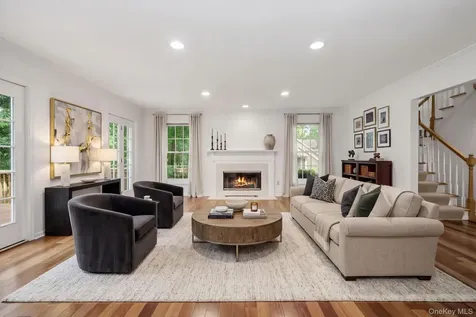 4 Annes Wood Lane Mount Kisco NY 10549