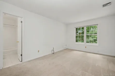 4 Annes Wood Lane Mount Kisco NY 10549