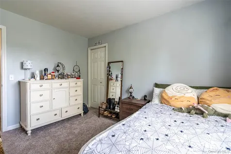 7 Pearlbush Lane Poughkeepsie NY 12603