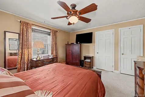 13 Lorenz Avenue New Rochelle NY 10801