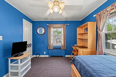 13 Lorenz Avenue New Rochelle NY 10801