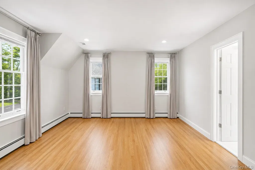 72 Hampton Road Scarsdale NY 10583