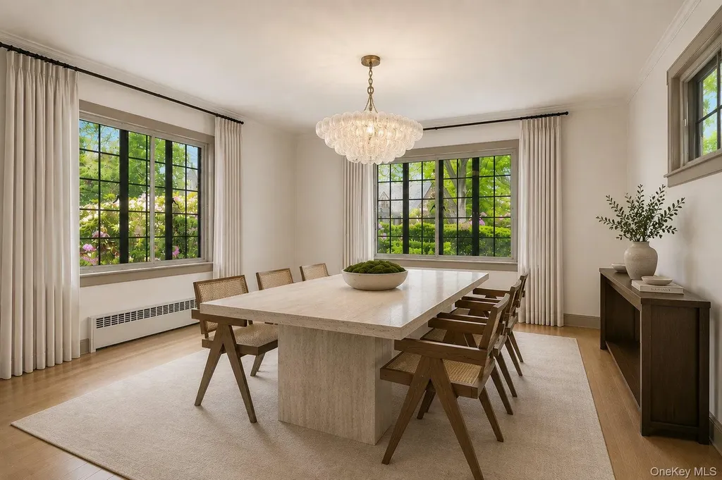 72 Hampton Road Scarsdale NY 10583