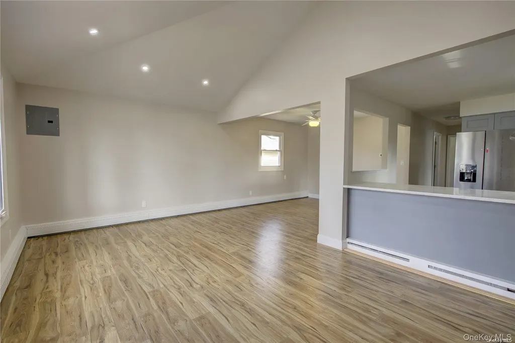 207 Catherine Avenue Franklin Square NY 11010