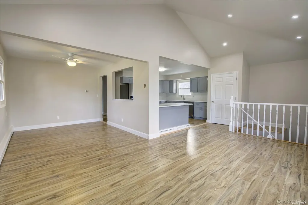 207 Catherine Avenue Franklin Square NY 11010