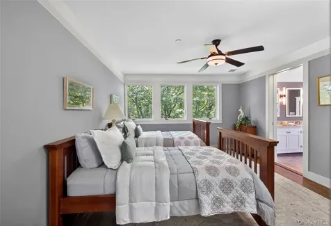 10 Sherman Avenue Dobbs Ferry NY 10522