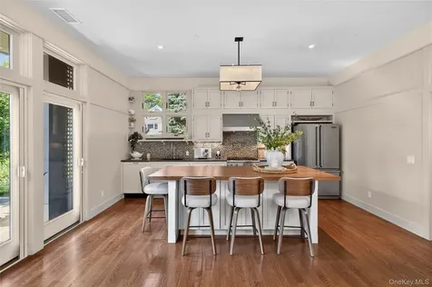10 Sherman Avenue Dobbs Ferry NY 10522