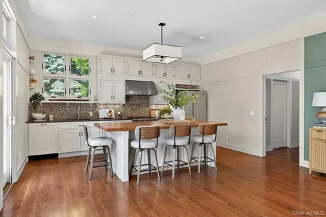 10 Sherman Avenue Dobbs Ferry NY 10522