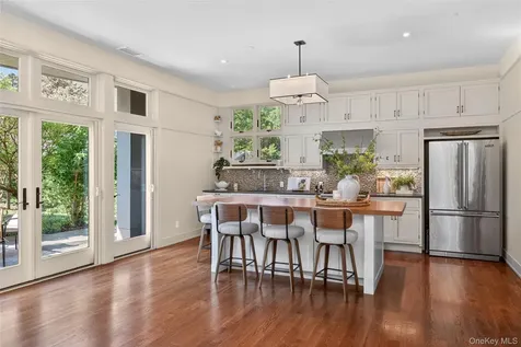 10 Sherman Avenue Dobbs Ferry NY 10522