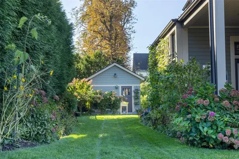10 Sherman Avenue Dobbs Ferry NY 10522