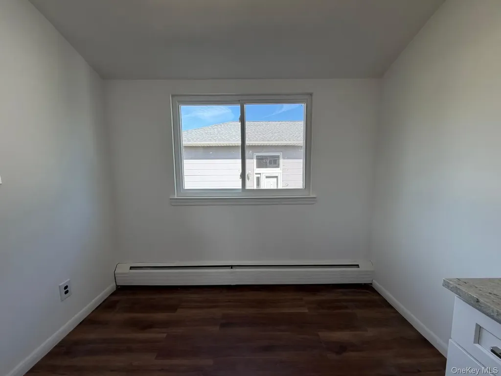 65 Florida Avenue Island Park NY 11558