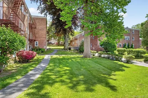 205 W Post Road White Plains NY 10606