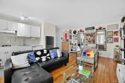 205 W Post Road White Plains NY 10606