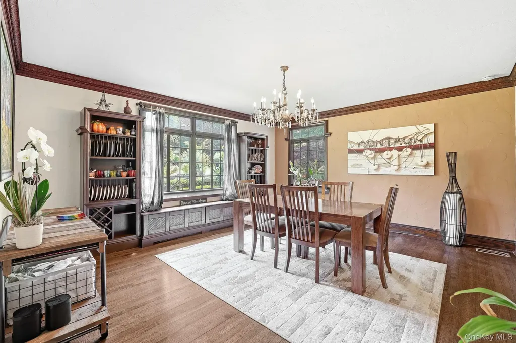 14 Overhill Road New Rochelle NY 10804