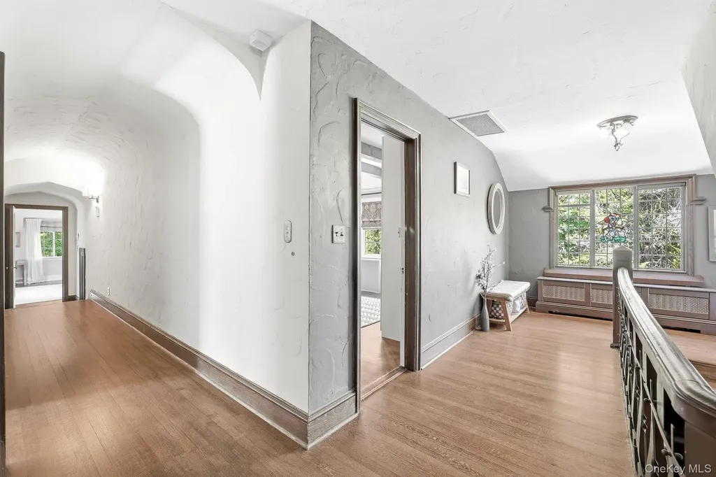 14 Overhill Road New Rochelle NY 10804