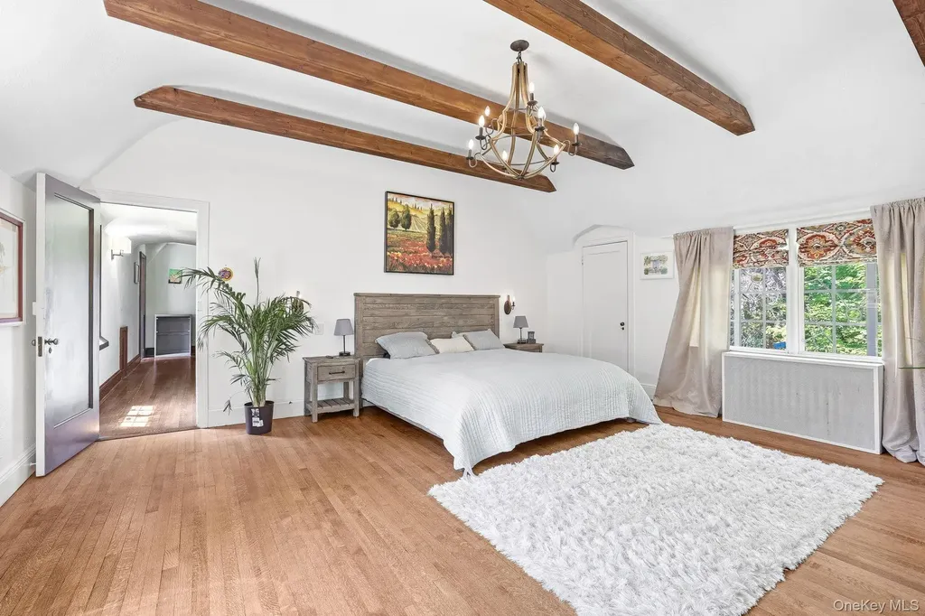 14 Overhill Road New Rochelle NY 10804