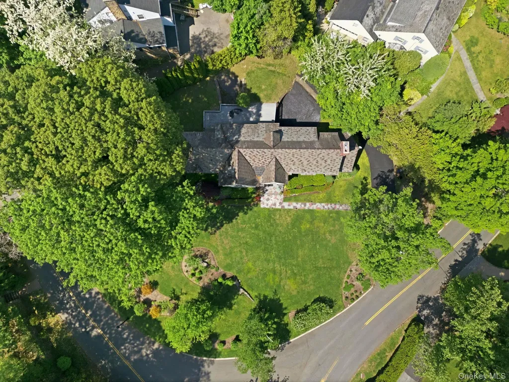 14 Overhill Road New Rochelle NY 10804