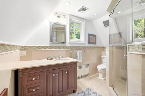 14 Overhill Road New Rochelle NY 10804