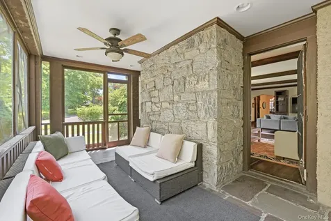 14 Overhill Road New Rochelle NY 10804